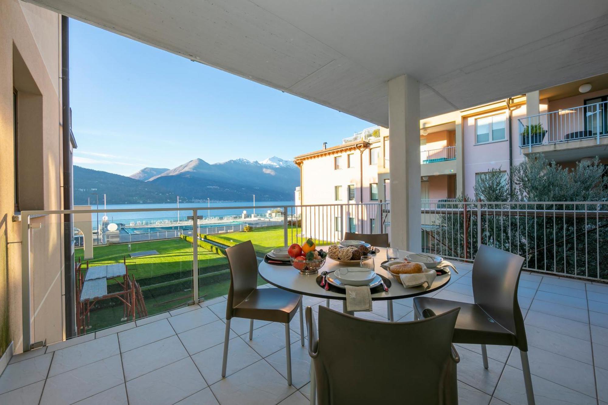 Vista Di Maccagno Fantastico Pool - Happy Rentals Екстер'єр фото
